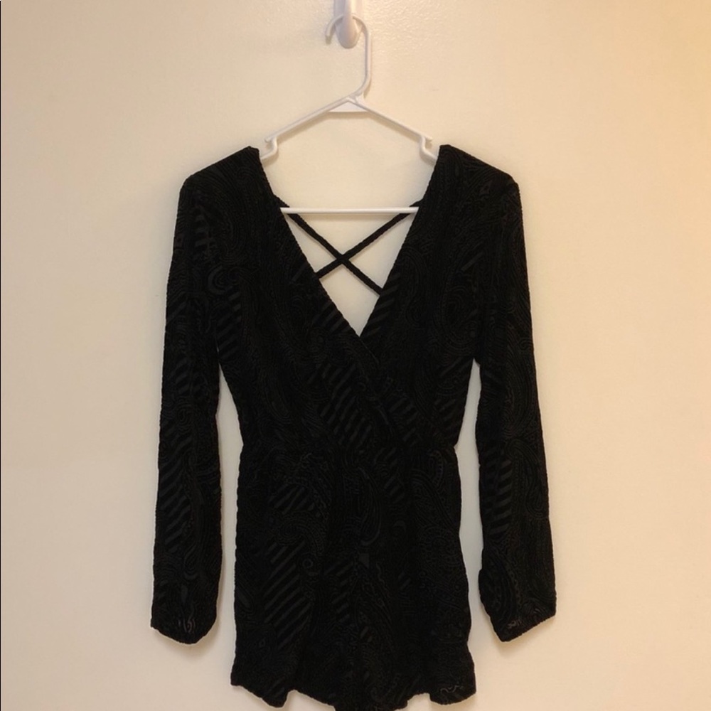 UO x Ecote Black Velvet Romper - Picture 3 of 6